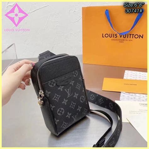 กระเป๋าคาดอกผู้ชาย louis vuitton